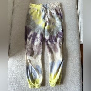 Aritzia TNA tie dye jogger. Size small